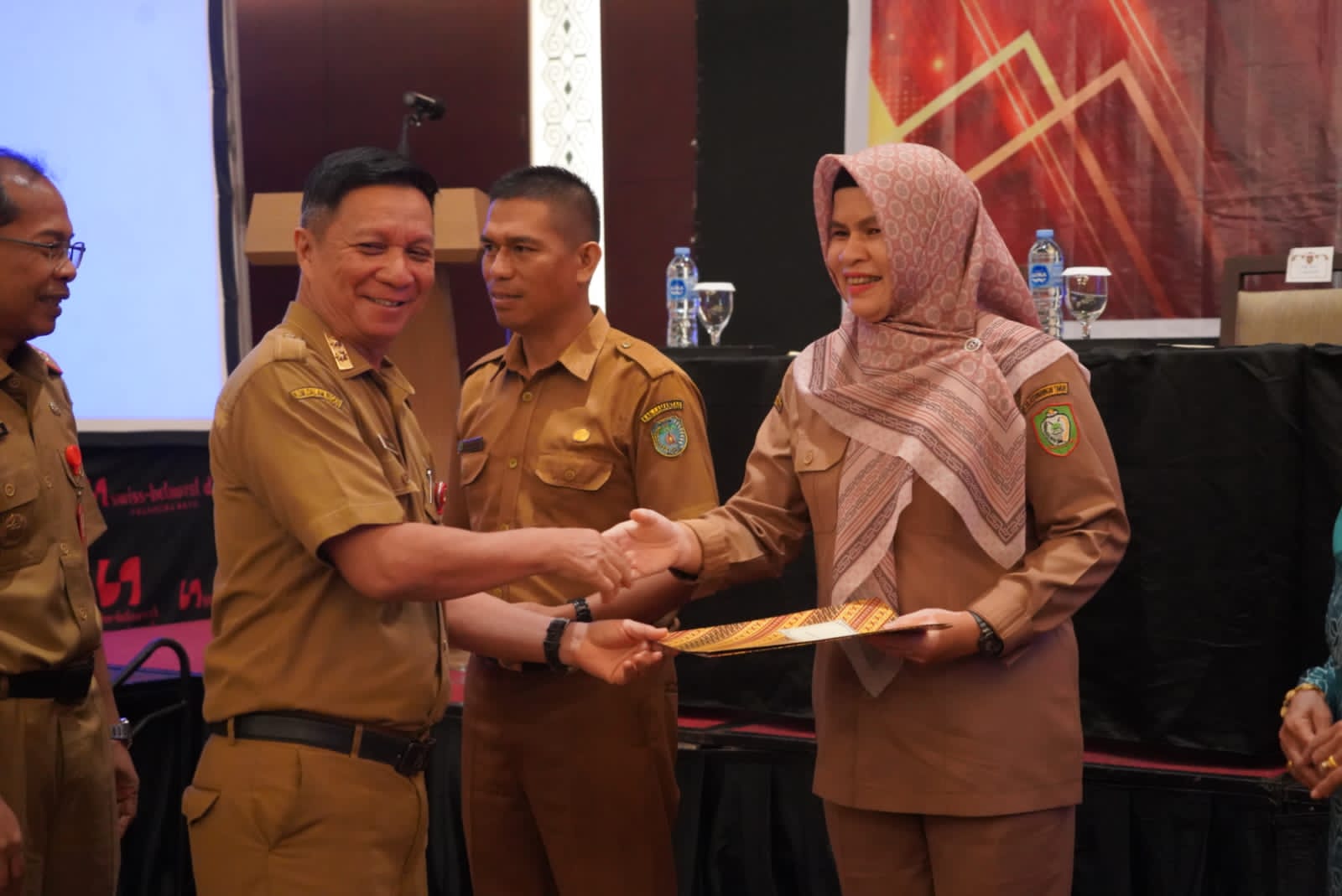 Sahli Suhaemi : Untuk Meningkatkan Fungsi Kinerja Posyandu Maka Diperlukan Komitmen, Kesamaan Pemahaman dan Kerjasama
