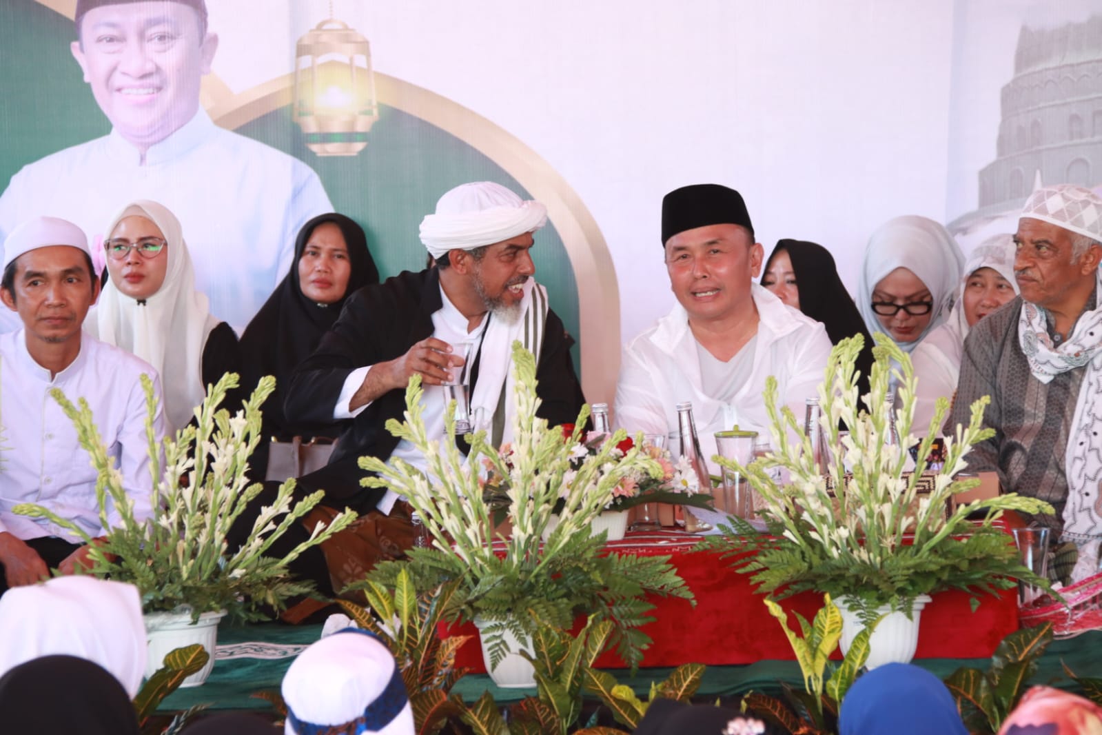 Ketua TP-PKK Prov. Kalteng Ivo Sugianto Sabran Hadiri Peringatan Maulid Nabi Muhammad SAW 1446 H, Pengajian Al-Mar`atussholihah