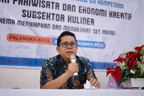 Disbudpar Gelar Pelatihan dan Sertifikasi Uji Kompetensi Bagi SDM Pariwisata dan Ekraf Sub Sektor Kuliner Skema Menyiapkan dan Menyajikan Set Menu