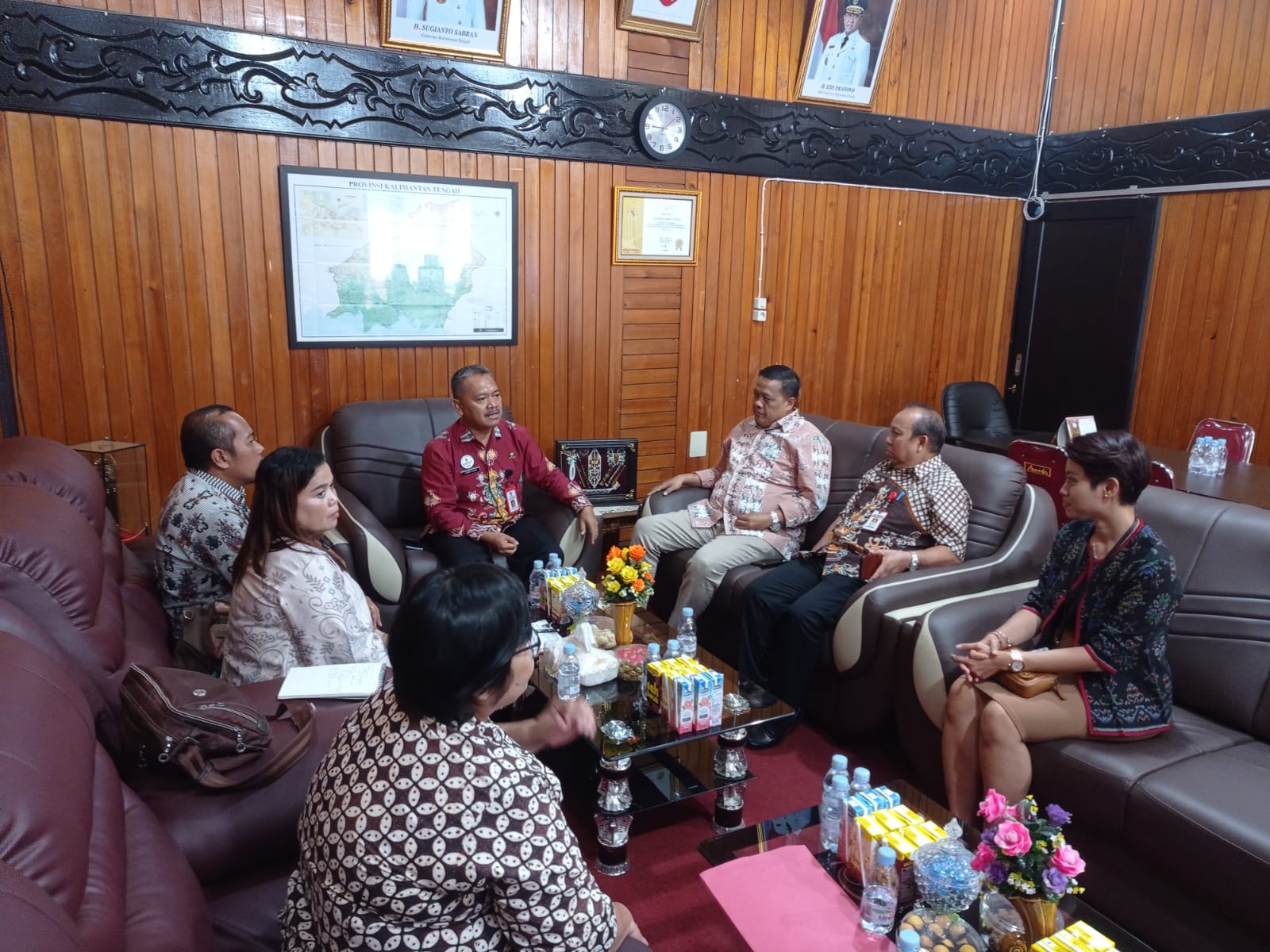 Meningkatkan Sinergisitas, Disnakertrans Prov. Kalteng Terima Kunjungan Disnakertrans Kab. Bartim dan Kepala BPJS Ketenagakerjaan Palangka Raya