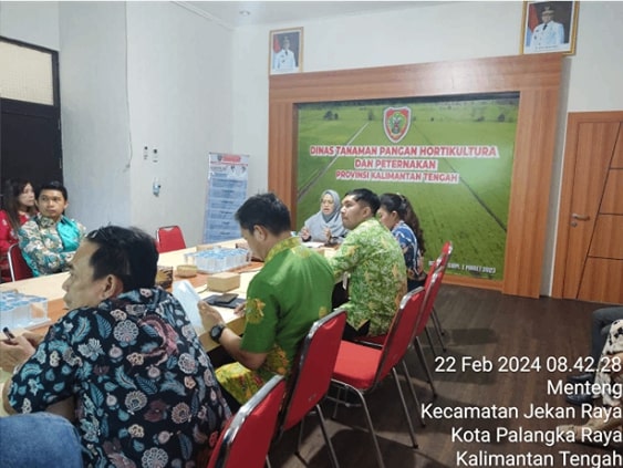 Dinas TPHP Prov. Kalteng Gelar FGD Untuk Review Petunjuk Pelaksanaan Kartu Tani Berkah