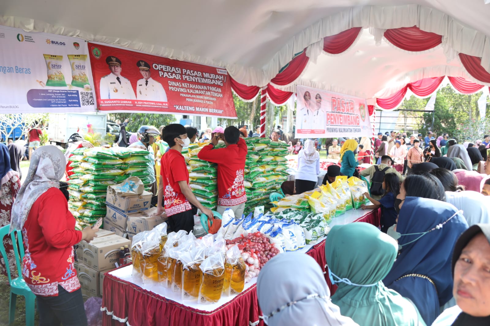 Sahli Yuas Elko Mengutarakan Selaku Pemerintah Daerah Berkomitmen Terus Dukung Kebijakan Pemerintah Pusat Lakukan Upaya Pengendalian Inflasi