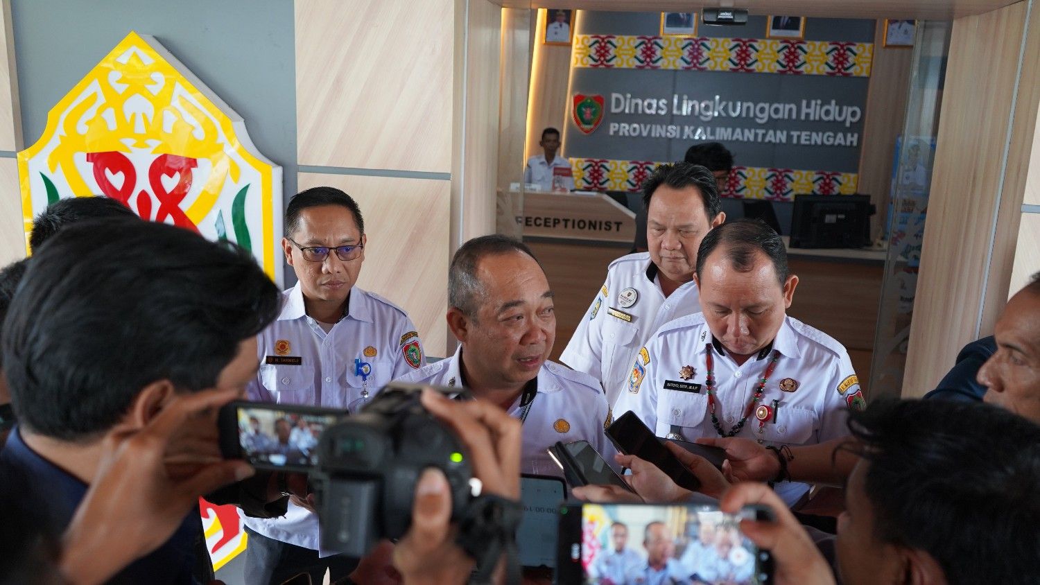 Membentuk Tim Khusus Untuk Melakukan Verifikasi Lapangan Menindaklanjuti Laporan Masyarakat