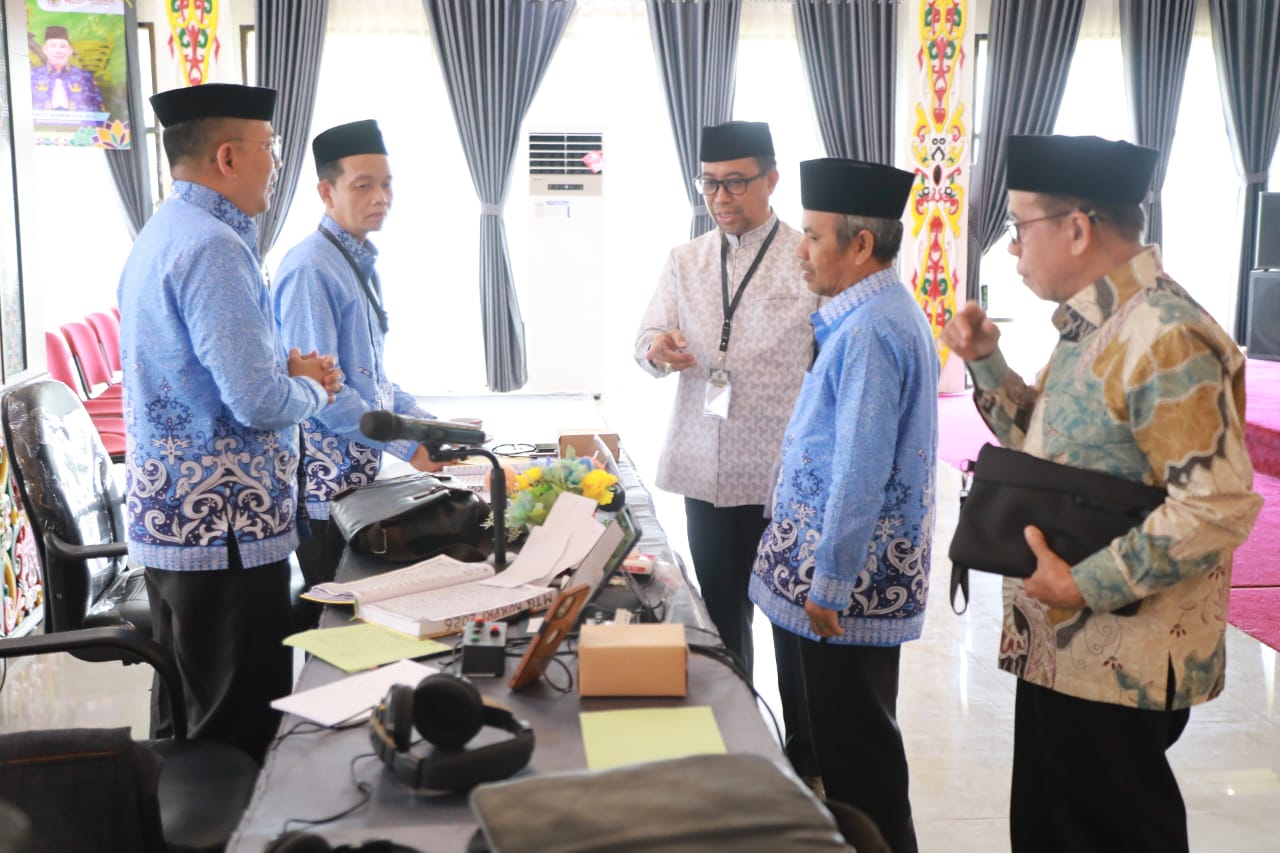 Kakanwil Kemenag Kalteng Bersama Ketua Dewan Hakim Monitoring Pelaksanaan MTQ VIII KORPRI Tingkat Provinsi Kalteng Tahun 2026