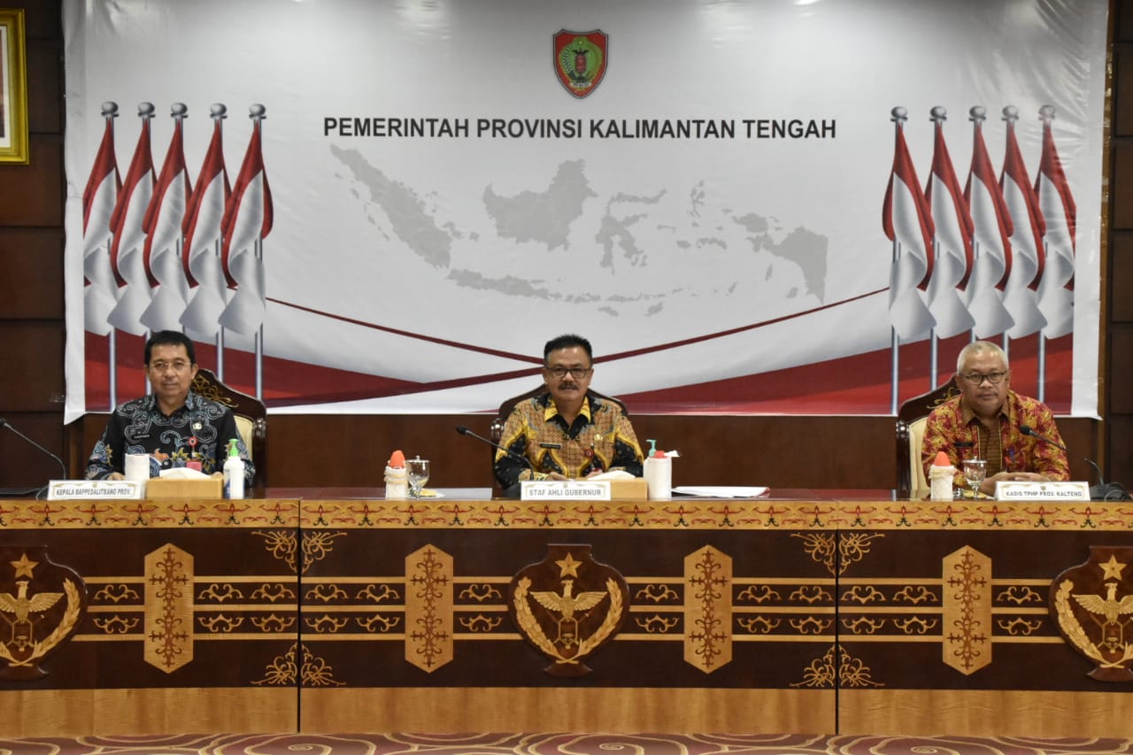 Rapat Koordinasi Pembahasan Food Estate Secara Virtual Dari Aula Eka Hapakat Kantor Gubernur Kalteng
