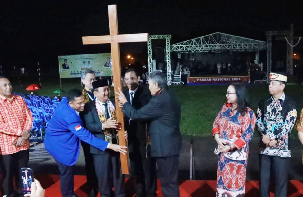 Mewakili Gubernur, Kepala Dinas Perhubungan Prov. Kalteng Hadiri Puncak Perayaan Paskah Nasional Tahun 2024