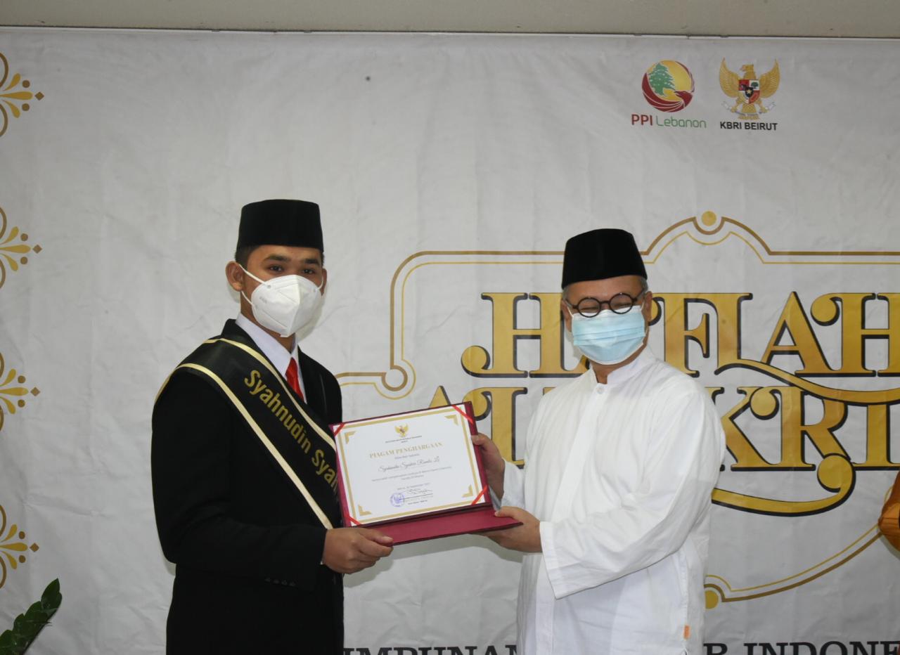 KBRI Beirut gelar acara wisuda mahasiswa Indonesia
