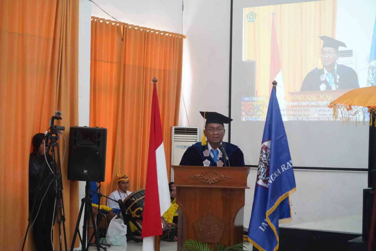 Wisuda IV Sarjana Dan Pascasarjana Institut Agama Hindu Negeri Tampung Penyang Palangka Raya Tahun 2022