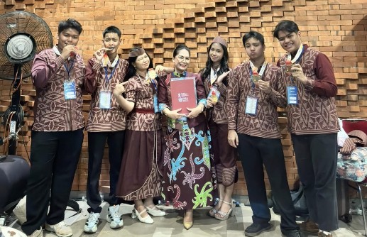 Enam Murid SMAN 2 dan SMAN 3 Palangka Raya Raih Medali Emas ISIF 2026 melalui Penelitian Bobah Bebara