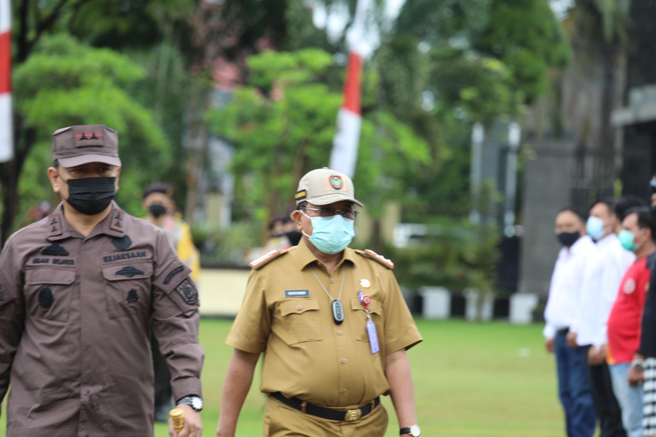 Pj. Sekda Prov. Kalteng H. Nuryakin Ikuti Apel Gelar Pasukan Operasi Kepolisian Terpusat Lilin Telabang Tahun 2021