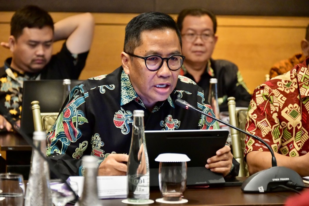 Kepala Bappedalitbang Prov. Kalteng Leonard S. Ampung Ikuti Rangkaian Acara Rakor Teknis Perencanaan Pembangunan