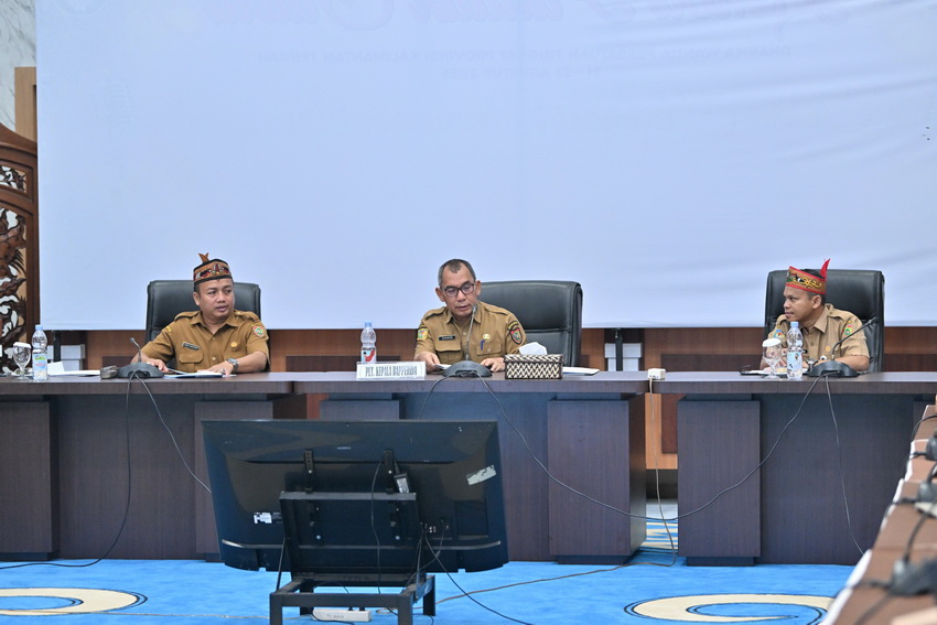 Rancangan Akhir RKPD 2027 Dimatangkan, Bapperida Gelar Rapat Asistensi