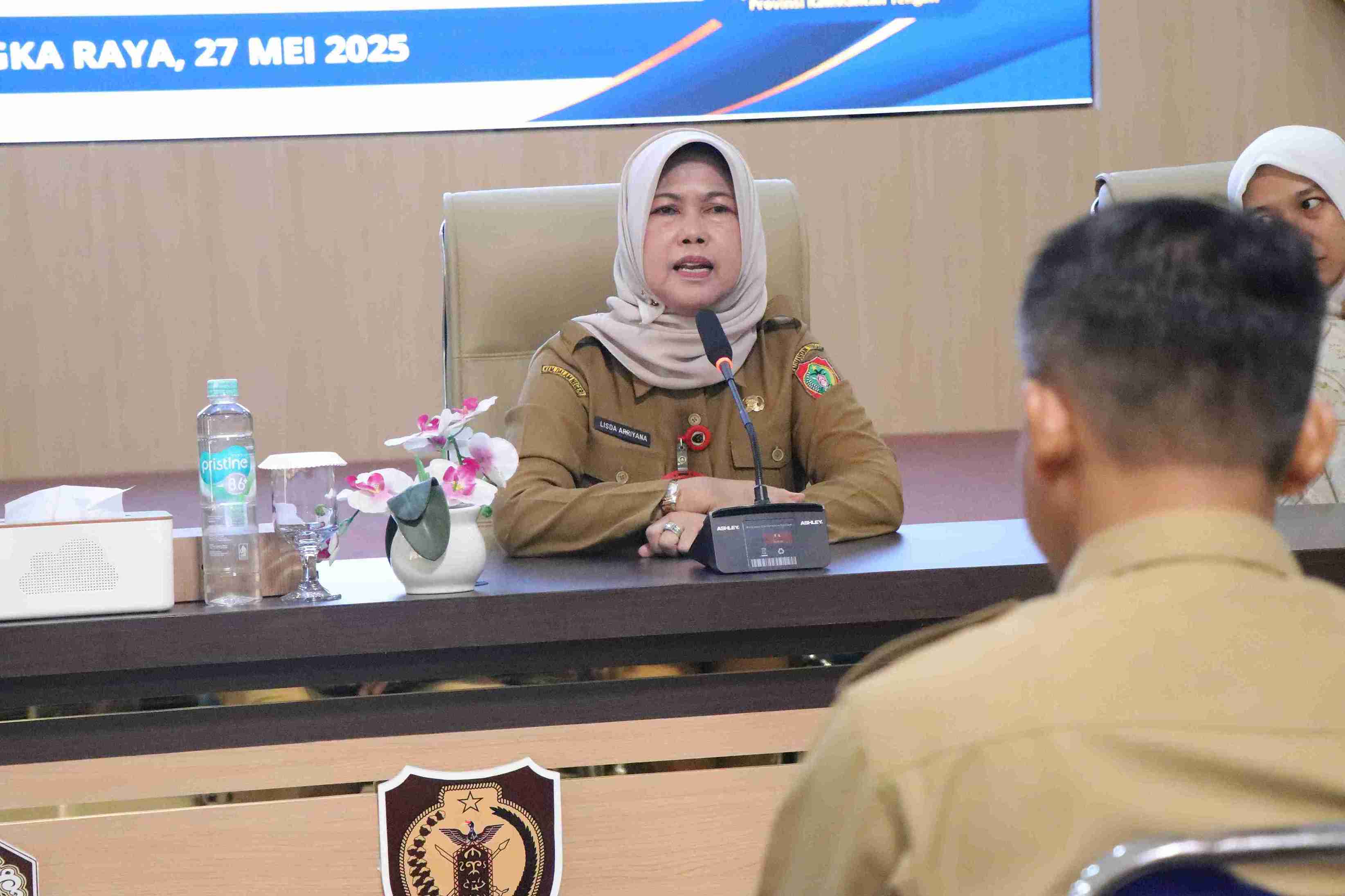 Kepala BKD Prov. Kalteng Lisda Arriyana Buka Pembekalan dan Penyerahan SK Bagi PPPK Tahap I