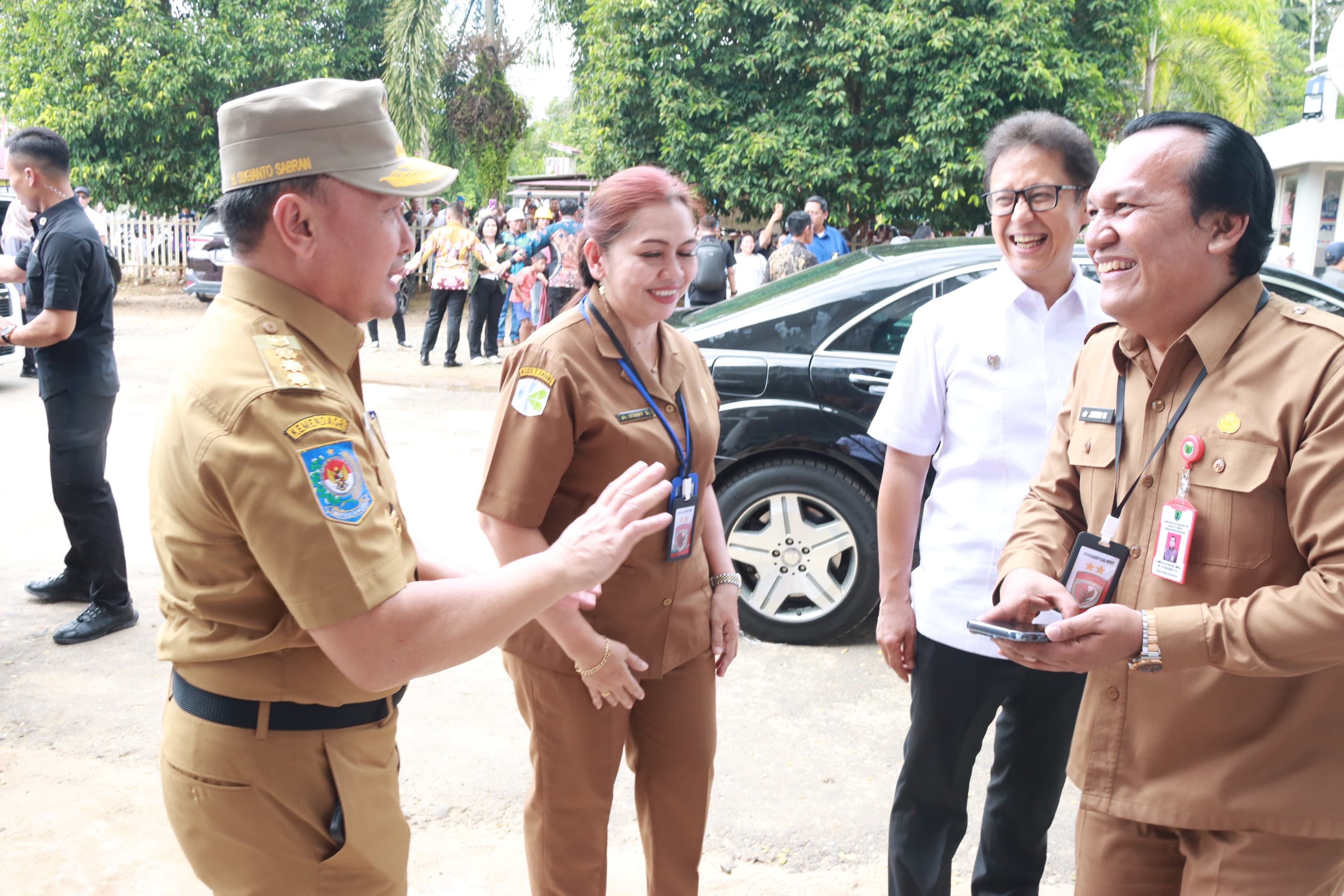 Gubernur Kalteng Sugianto Sabran Dampingi Presiden Republik Indonesia (RI) Joko Widodo Lakukan Peninjauan di RSUD Tamiang Layang