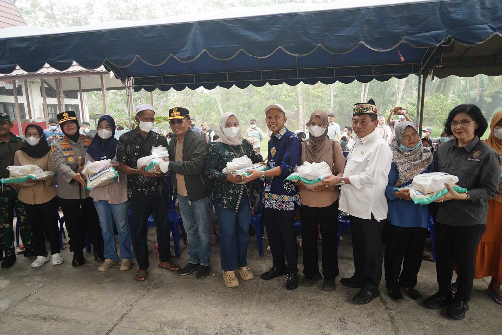 Kunker ke Kapuas, Gubernur Agustiar Sabran Tinjau Kondisi dan Kebutuhan Masyarakat