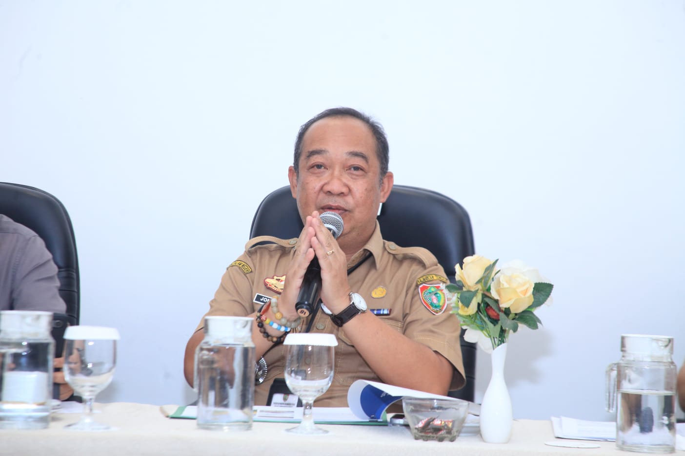 Kepala DLH Prov. Kalteng Joni Harta Jadi Pemateri Kick-off Meeting Penyusunan Rencana Aksi Adaptasi Perubahan Iklim