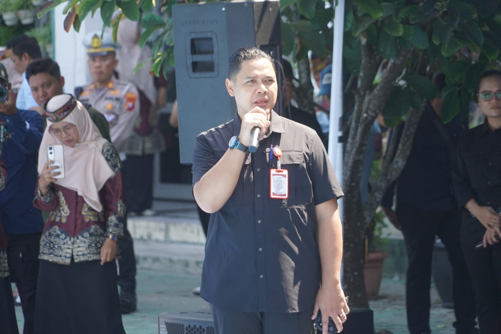 Kunjungi SMAN 1 Pangkalan Bun, Gubernur Agustiar Sabran Dorong Pelajar Berani Bermimpi Besar