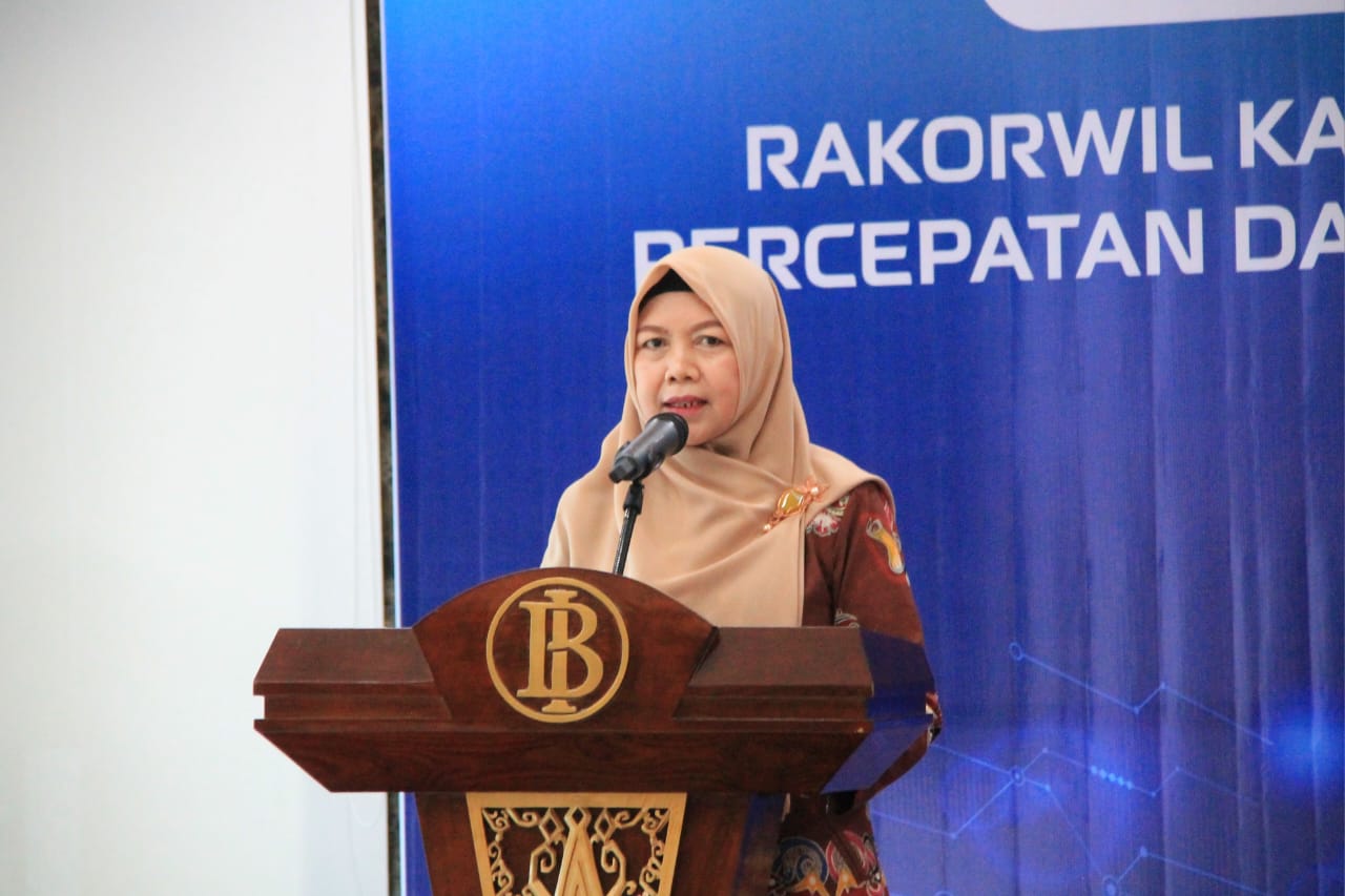 Asisten Ekbang Sri Widanarni Berharap Seluruh Anggota TP2DD Dapat Berkomitmen Tingkatkan Inovasi Layanan Publik Berbasis Digital