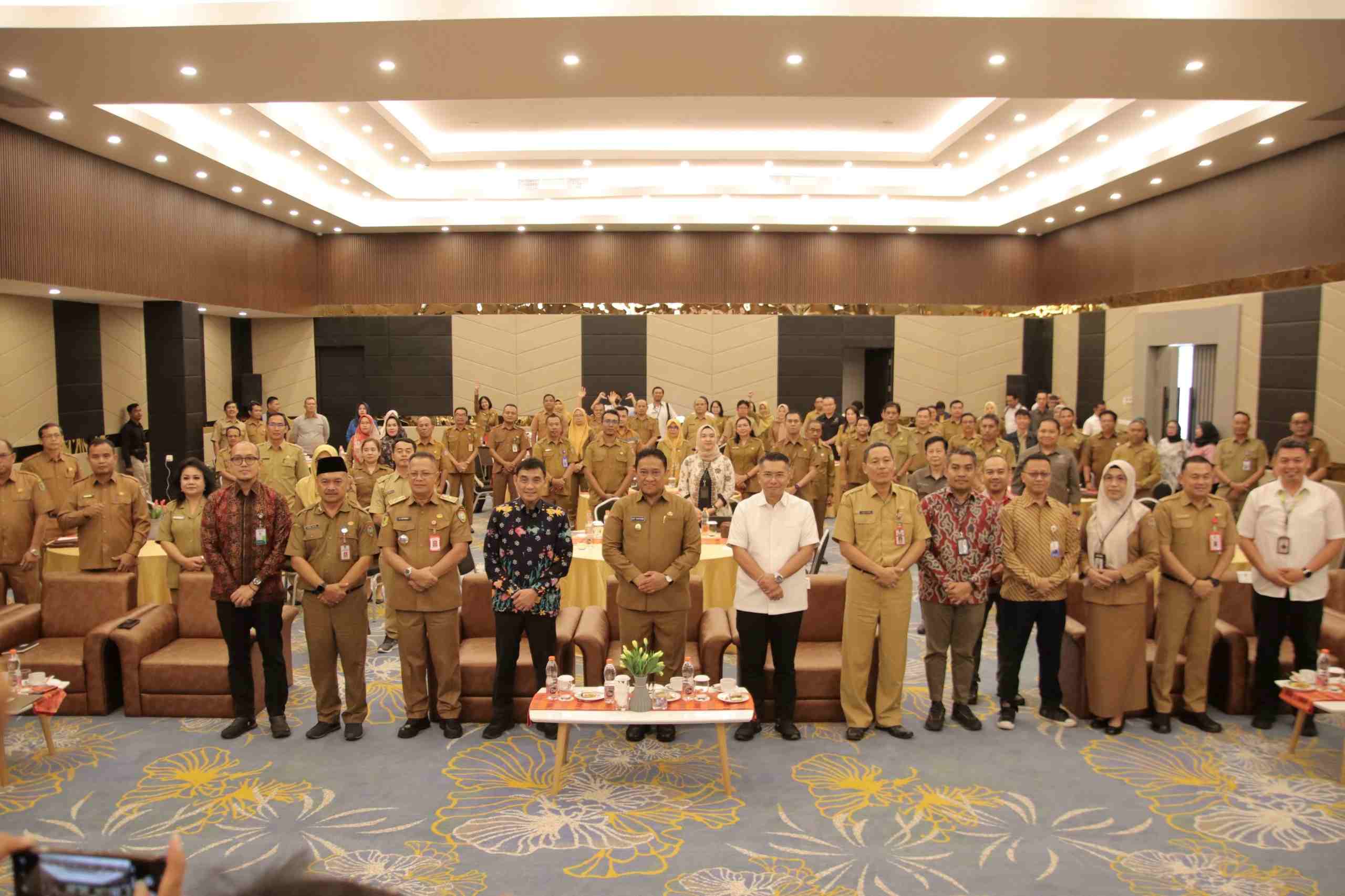 Kadis PMD Prov. Kalteng Hadiri Pembukaan Rakorda Pusat dan Daerah Koperasi Desa Merah Putih Kalteng