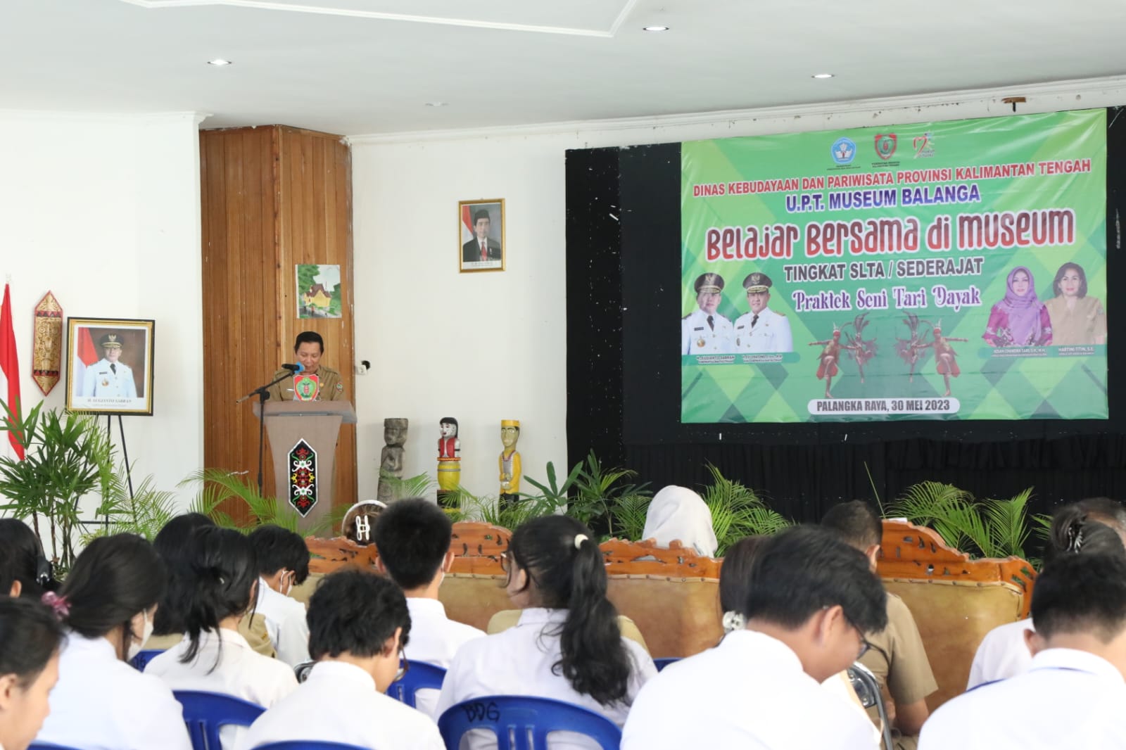 Sahli KSDM Buka Kegiatan Belajar Bersama Tingkat SLTA/Sederajat di Aula UPT Museum Balanga