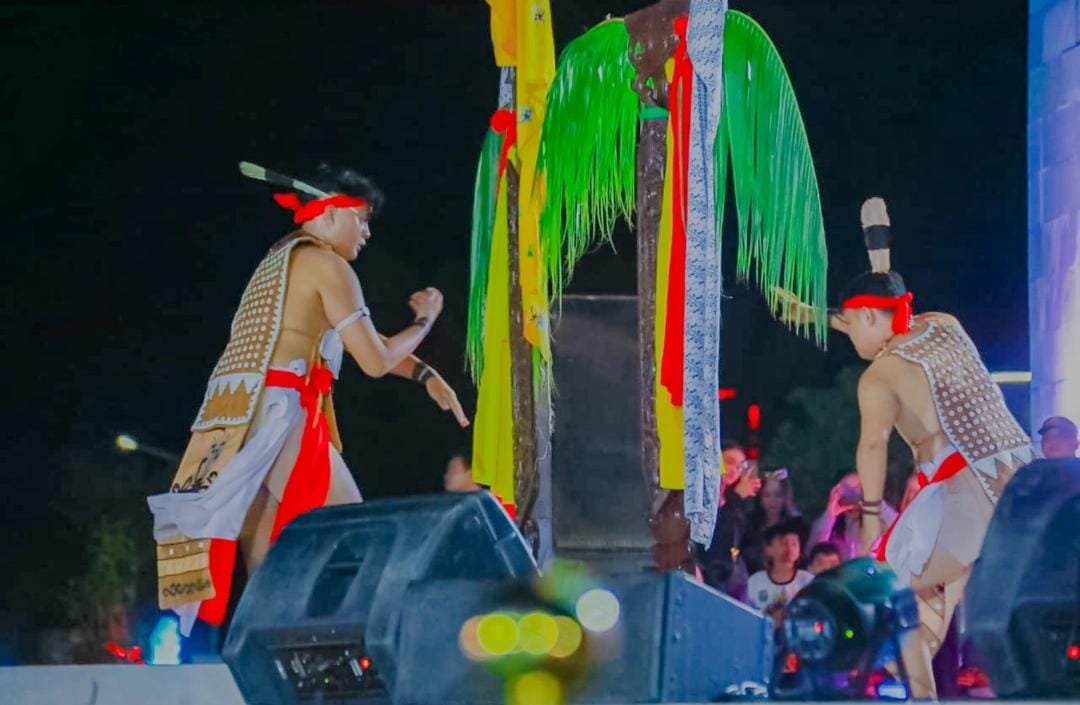 Gubernur Kalteng Agustiar Sabran Hadiri Gelaran Car Free Night Huma Betang Night