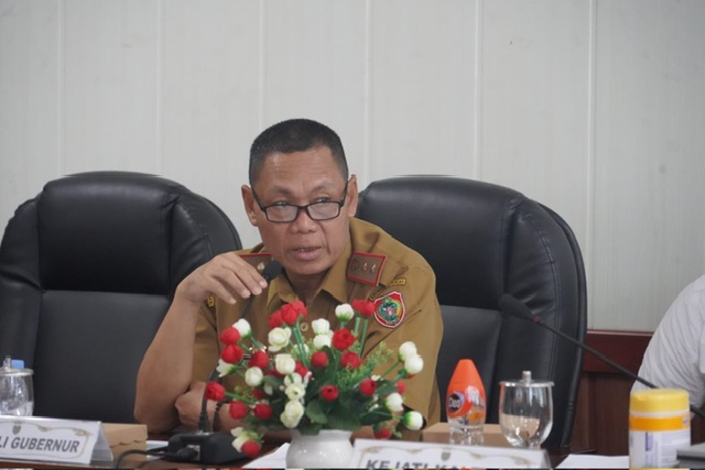 Sahli Yuas Elko : Pemprov Kalteng Terima Apresiasi dan Penghargaan Insentif Fiskal Kinerja Pengendalian Inflasi Daerah dari Pemerintah Pusat