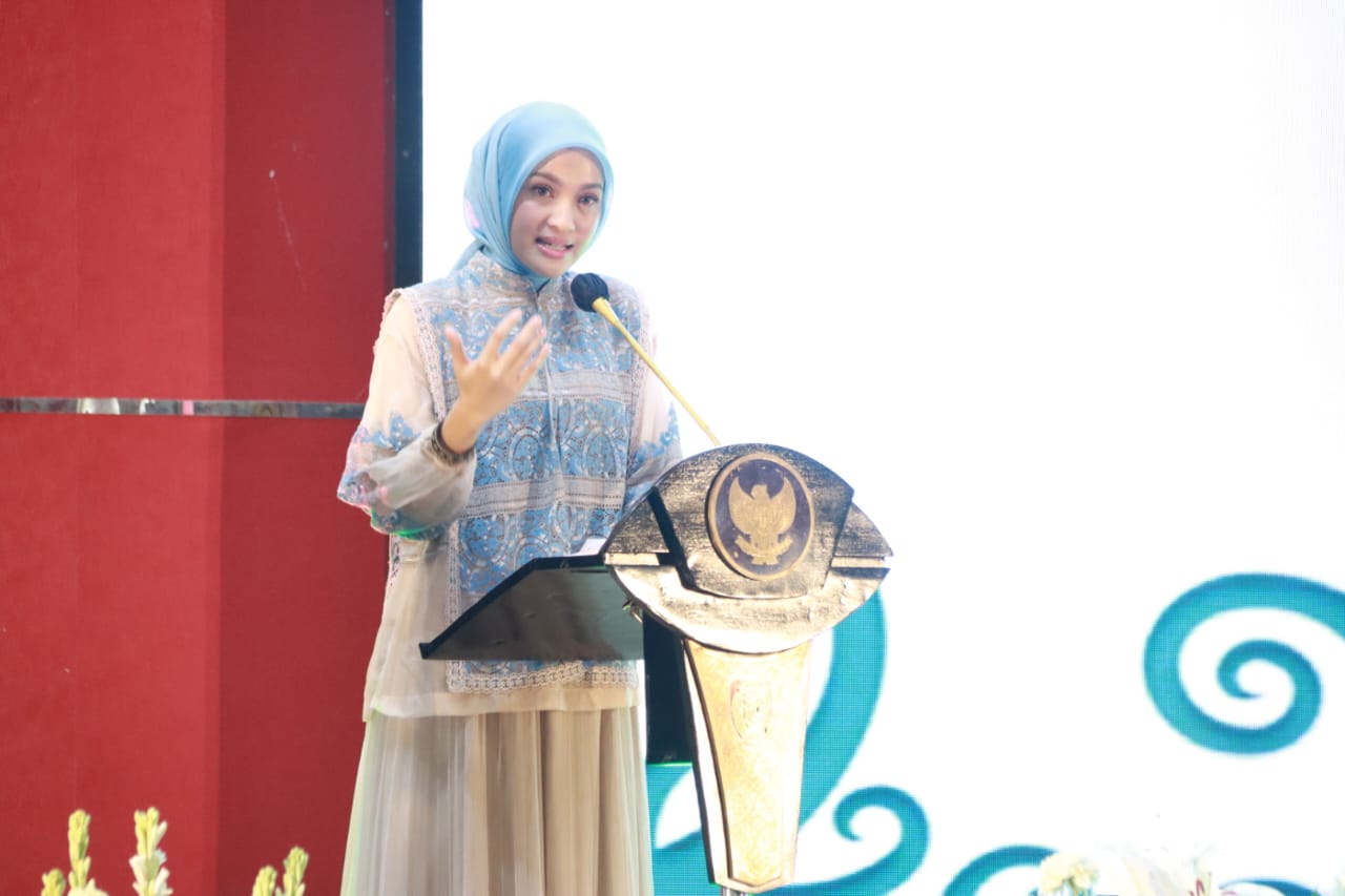 Plh Sahli Pemkumpol Ahmad Husain Buka Kegiatan Apresiasi Bunda PAUD Tingkat Pemprov Kalteng Tahun 2024