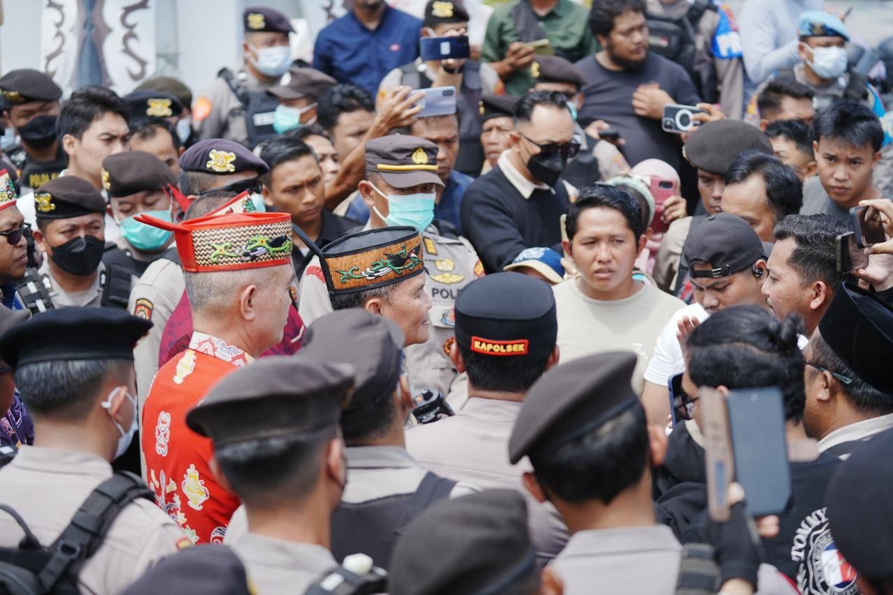Gubernur Kalteng Agustiar Sabran dan PLN Paparkan Roadmap Pemulihan Kelistrikan