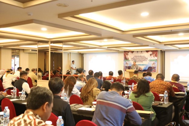 Dinas ESDM Prov. Kalteng Jadi Narasumber Pada Sosialisasi dan Bimtek Implementasi Pengawasan Perizinan Berusaha Berbasis Risiko