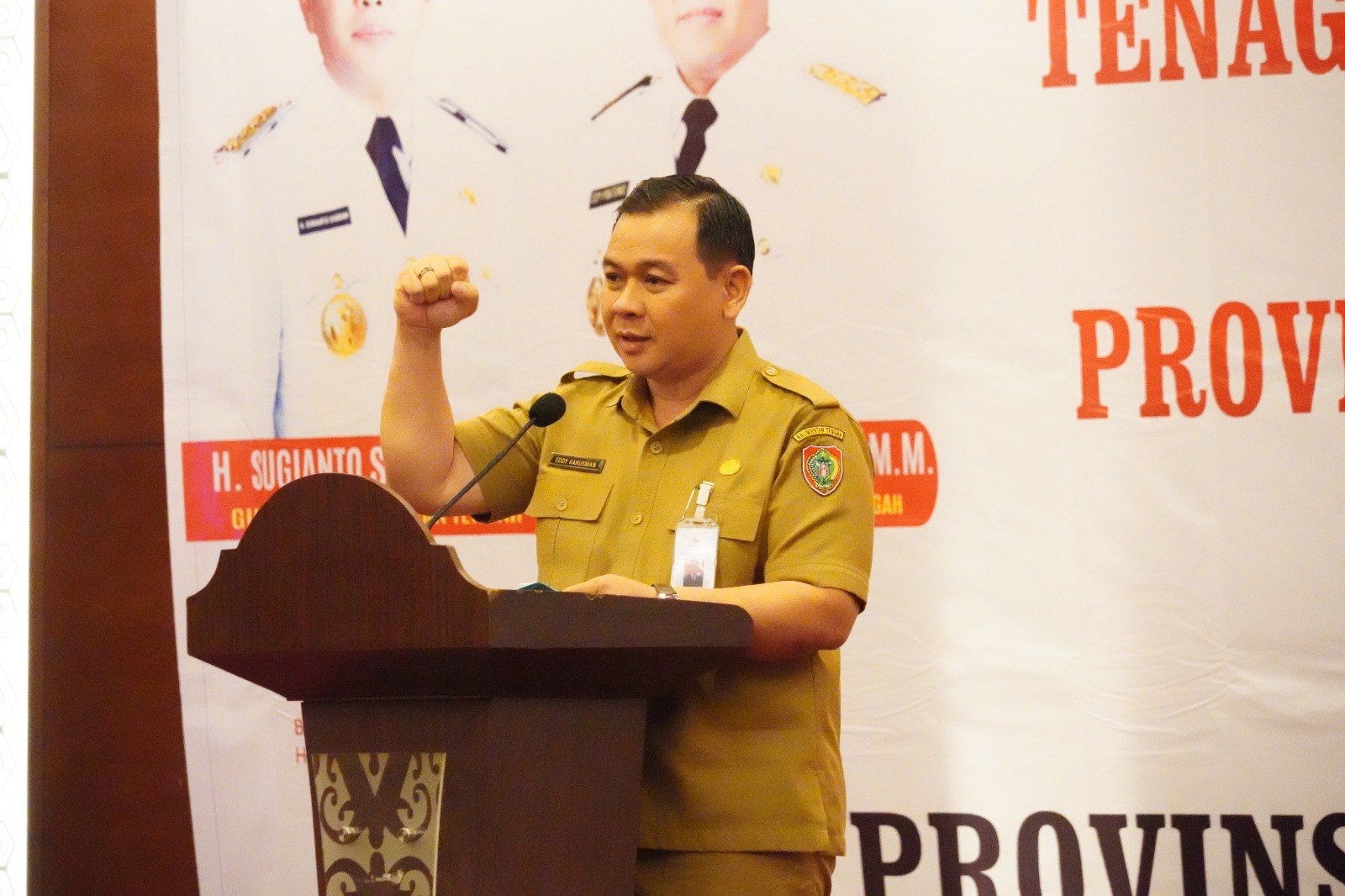 Sekda Nuryakin Buka Bimtek Peningkatan Kemampuan Potensi TKSK Prov. Kalteng Tahun 2023