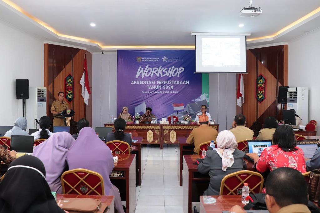 Dispursip Kalteng Gelar Workshop Akreditasi Perpustakaan