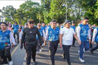 Peluncuran Turnamen Olahraga Gubernur Cup, Wagub Kalteng Edy Pratowo Lepas Jalan Sehat
